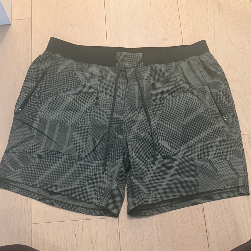 Men's Black and Green Patterned Shorts